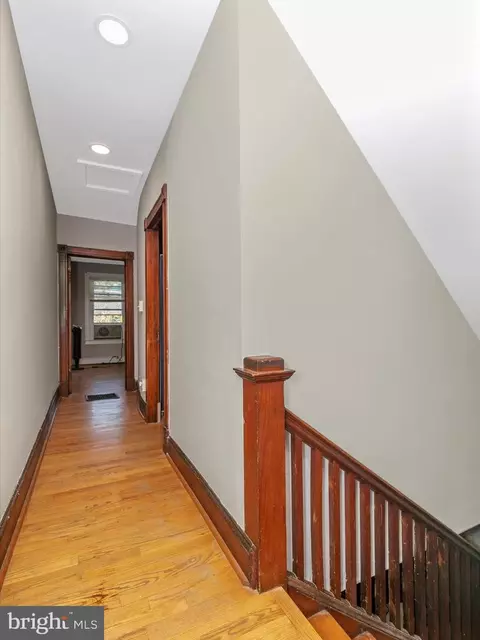 208 Washington St, Frederick, MD 21701 photo 39