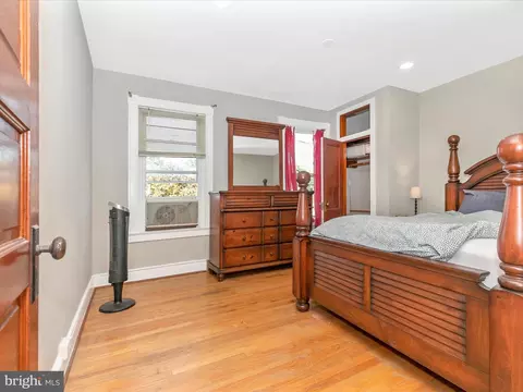 208 Washington St, Frederick, MD 21701 photo 25