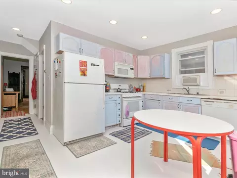 208 Washington St, Frederick, MD 21701 photo 21