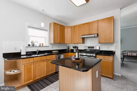 449 Delaware Rd, Frederick, MD 21701 photo 4