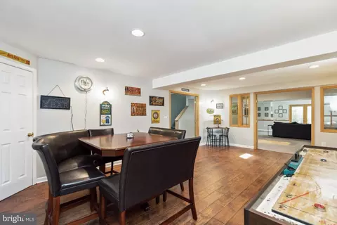 449 Delaware Rd, Frederick, MD 21701 photo 19
