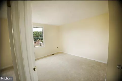 7023 Hames Ct, Frederick, MD 21703 photo 8