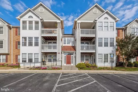 1601 Berry Rose Ct #E, Frederick, MD 21701