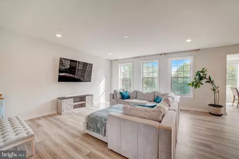 1517 Ricketts Rd, Frederick, MD 21702 photo 10