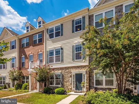 723 Holden Rd, Frederick, MD 21701
