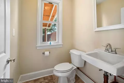 Bath - 12 Franklin St, Frederick, MD 21701 photo 1 of 4