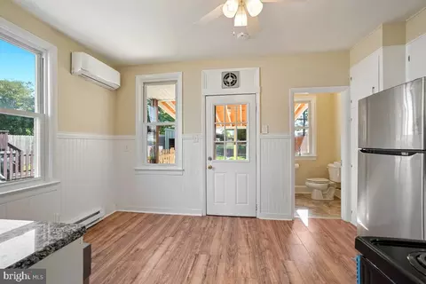 Entry Way - 12 Franklin St, Frederick, MD 21701 photo 1 of 3