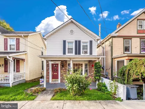 322 Brunswick St, Brunswick, MD 21716