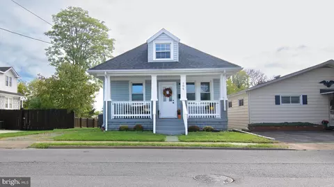 106 Pine Ave, Frederick, MD 21701