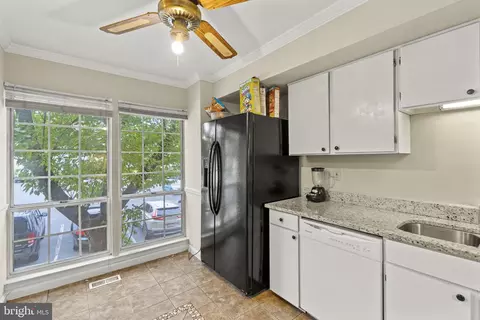 430 Shannon Ct, Frederick, MD 21701 photo 10