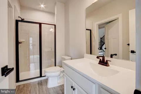 Bath - 3282 Pine Needle Cir #403, Frederick, MD 21704 photo 2 of 7