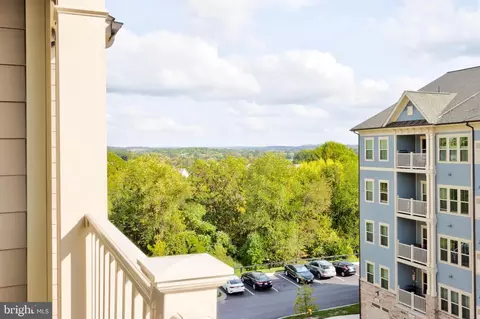 Exterior - 3282 Pine Needle Cir #403, Frederick, MD 21704 photo 4 of 9