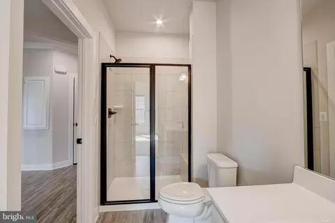 Bath - 3282 Pine Needle Cir #403, Frederick, MD 21704 photo 3 of 7