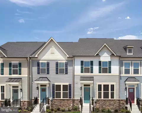 10154 Lake Linganore Blvd, New Market, MD 21774