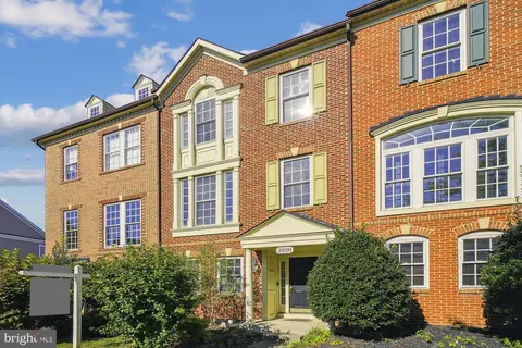 3920 Shawfield Ln, Frederick, MD 21704