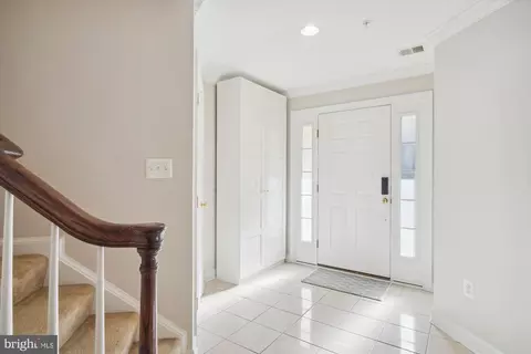 3920 Shawfield Ln, Frederick, MD 21704 photo 2