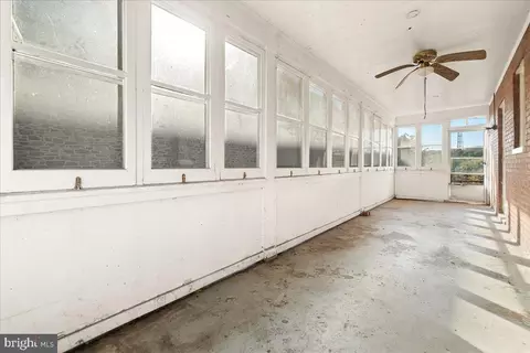 112 E A St, Brunswick, MD 21716 photo 13