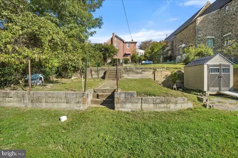 112 E A St, Brunswick, MD 21716 photo 36