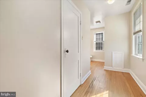 112 E A St, Brunswick, MD 21716 photo 25