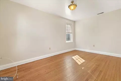 112 E A St, Brunswick, MD 21716 photo 32