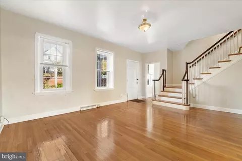 112 E A St, Brunswick, MD 21716 photo 6