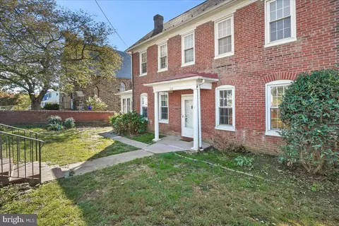 112 E A St, Brunswick, MD 21716 photo 3