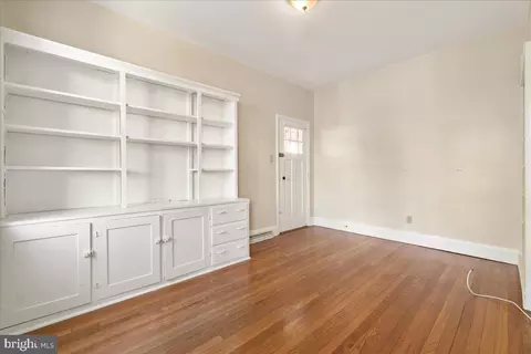 112 E A St, Brunswick, MD 21716 photo 11