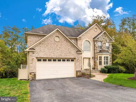 9618 Woodland Rd, New Market, MD 21774