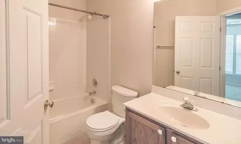 9528 Bellhaven Ct, Frederick, MD 21701 photo 10