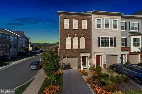 5936 Krantz Dr, Frederick, MD 21703