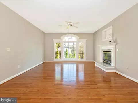 9101 Travener Cir, Frederick, MD 21704 photo 12
