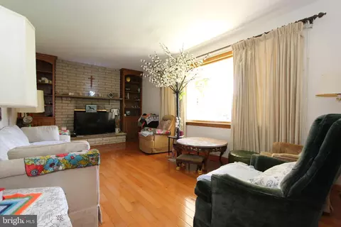 8024 Fieldstone Dr, Frederick, MD 21702 photo 8