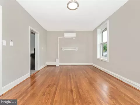 101 E Third St, Frederick, MD 21701 photo 5