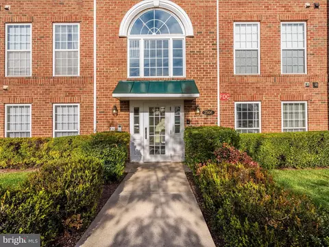2506 Coach House Way #2B, Frederick, MD 21702