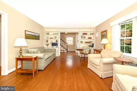 607 Fairview Ave, Frederick, MD 21701 photo 6