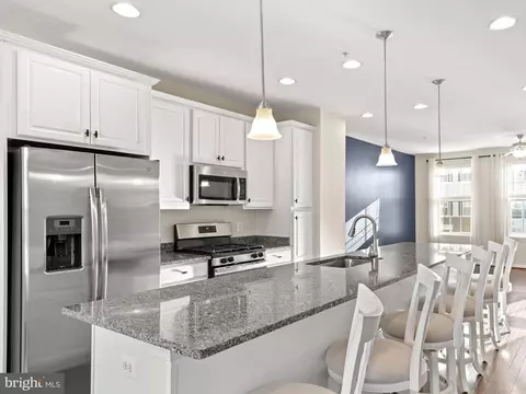 5966 Whelan Ln, Frederick, MD 21703 photo 11