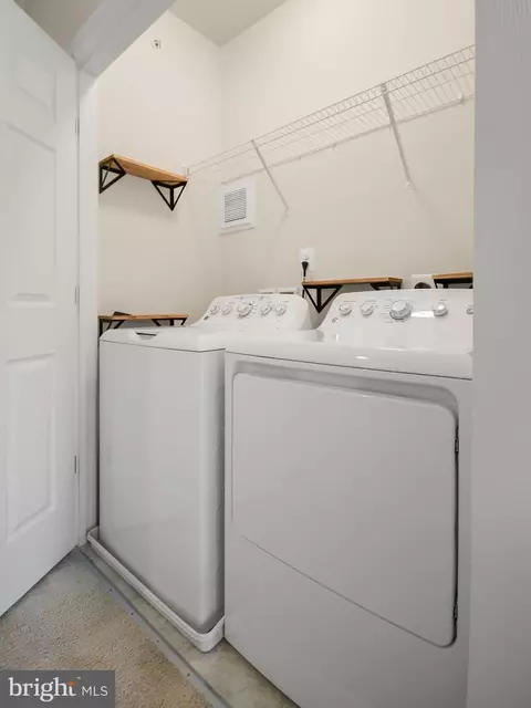 5966 Whelan Ln, Frederick, MD 21703 photo 31
