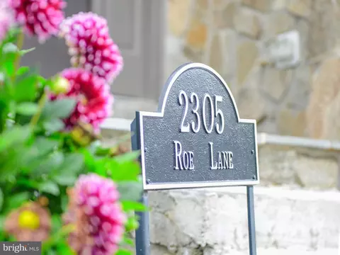 2305 Roe Ln, Frederick, MD 21701 photo 2