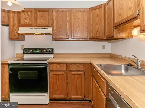2133 Wainwright Ct #2D, Frederick, MD 21702 photo 8
