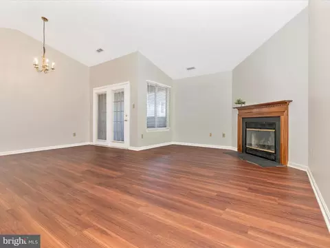 2133 Wainwright Ct #2D, Frederick, MD 21702 photo 2