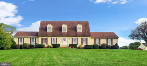 911 Jefferson Pike, Knoxville, MD 21758
