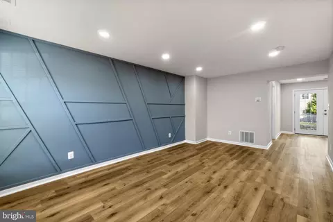 1119 Providence Ct, Frederick, MD 21703 photo 4
