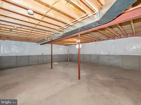 207 Smithfield Dr, Middletown, MD 21769 photo 36