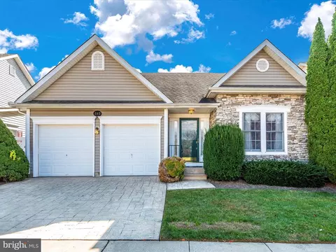 207 Smithfield Dr, Middletown, MD 21769