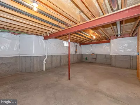 207 Smithfield Dr, Middletown, MD 21769 photo 35