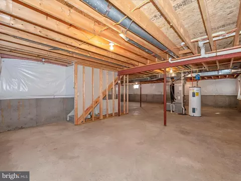 207 Smithfield Dr, Middletown, MD 21769 photo 34