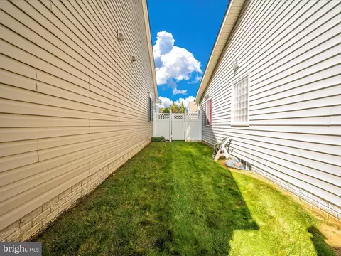 207 Smithfield Dr, Middletown, MD 21769 photo 49