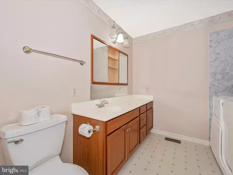 207 Smithfield Dr, Middletown, MD 21769 photo 28