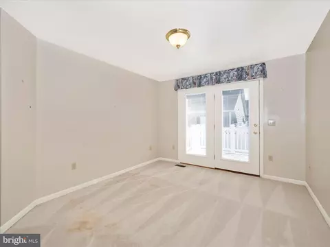 207 Smithfield Dr, Middletown, MD 21769 photo 11