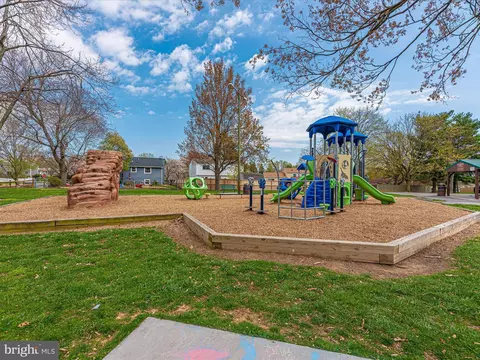 1728 Springfield Ln, Frederick, MD 21702 photo 42